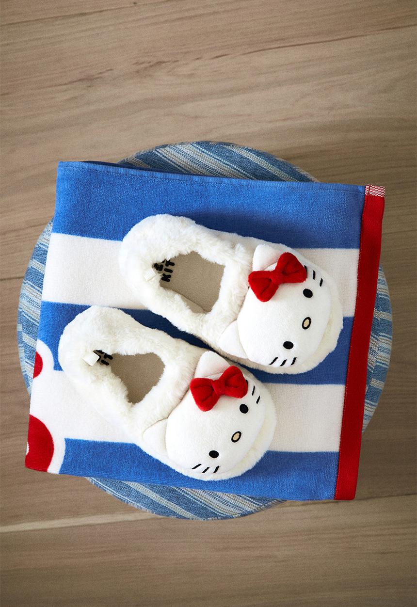 H&M - Print-motif terry bath towel - blue hello kitty 