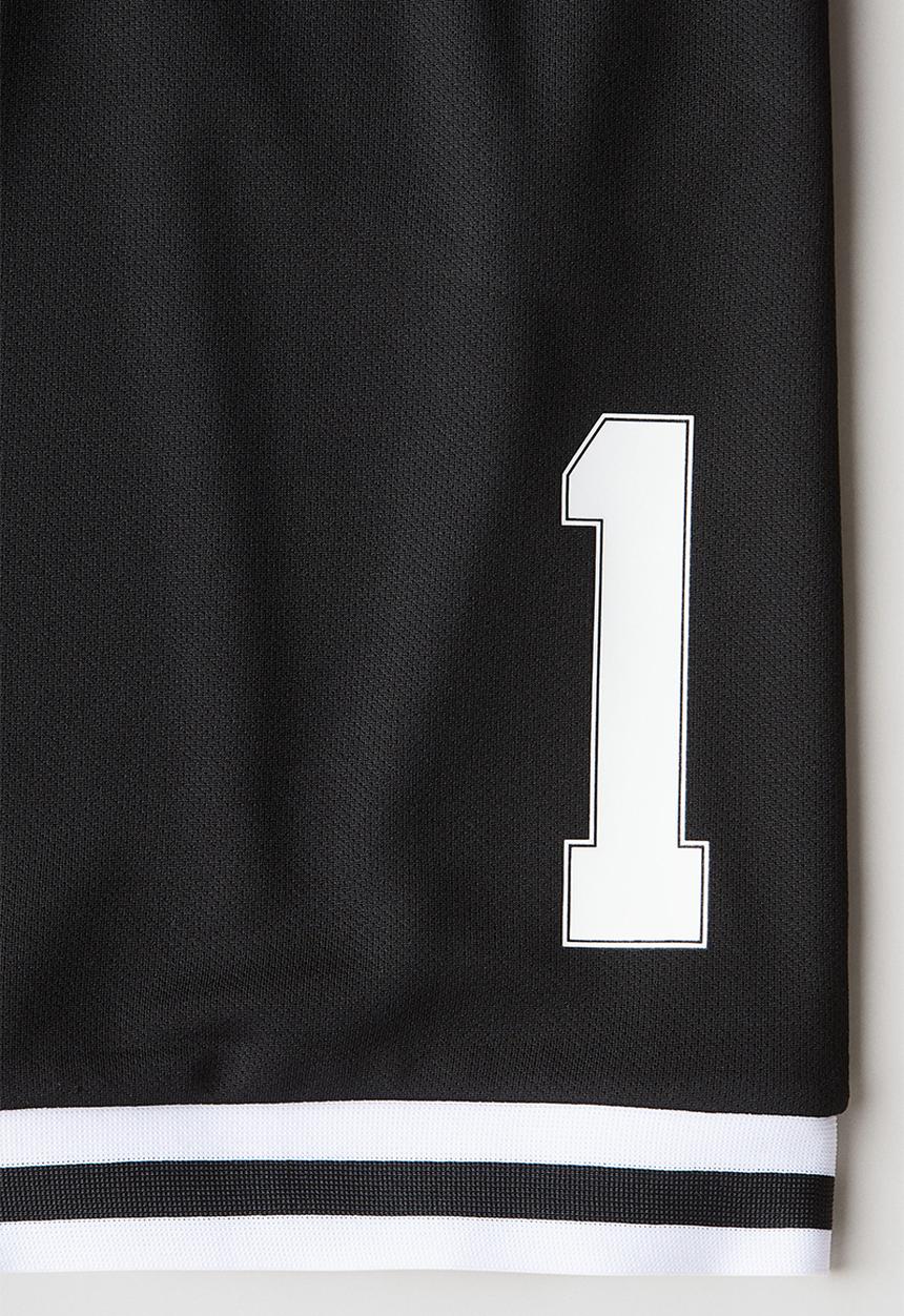 H&M - Mesh basketball shorts - black
