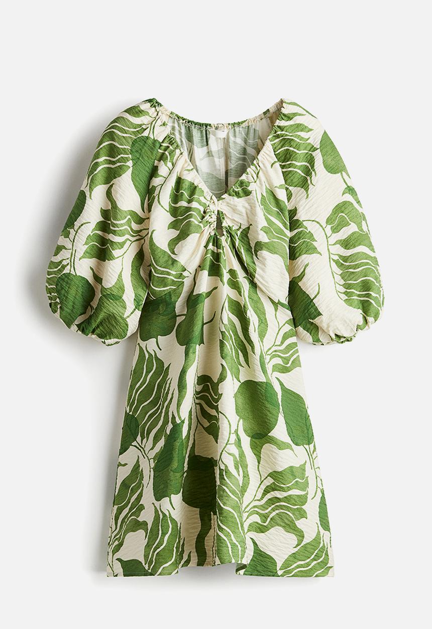 H&M - Crêpe mini dress - white/green patterned 