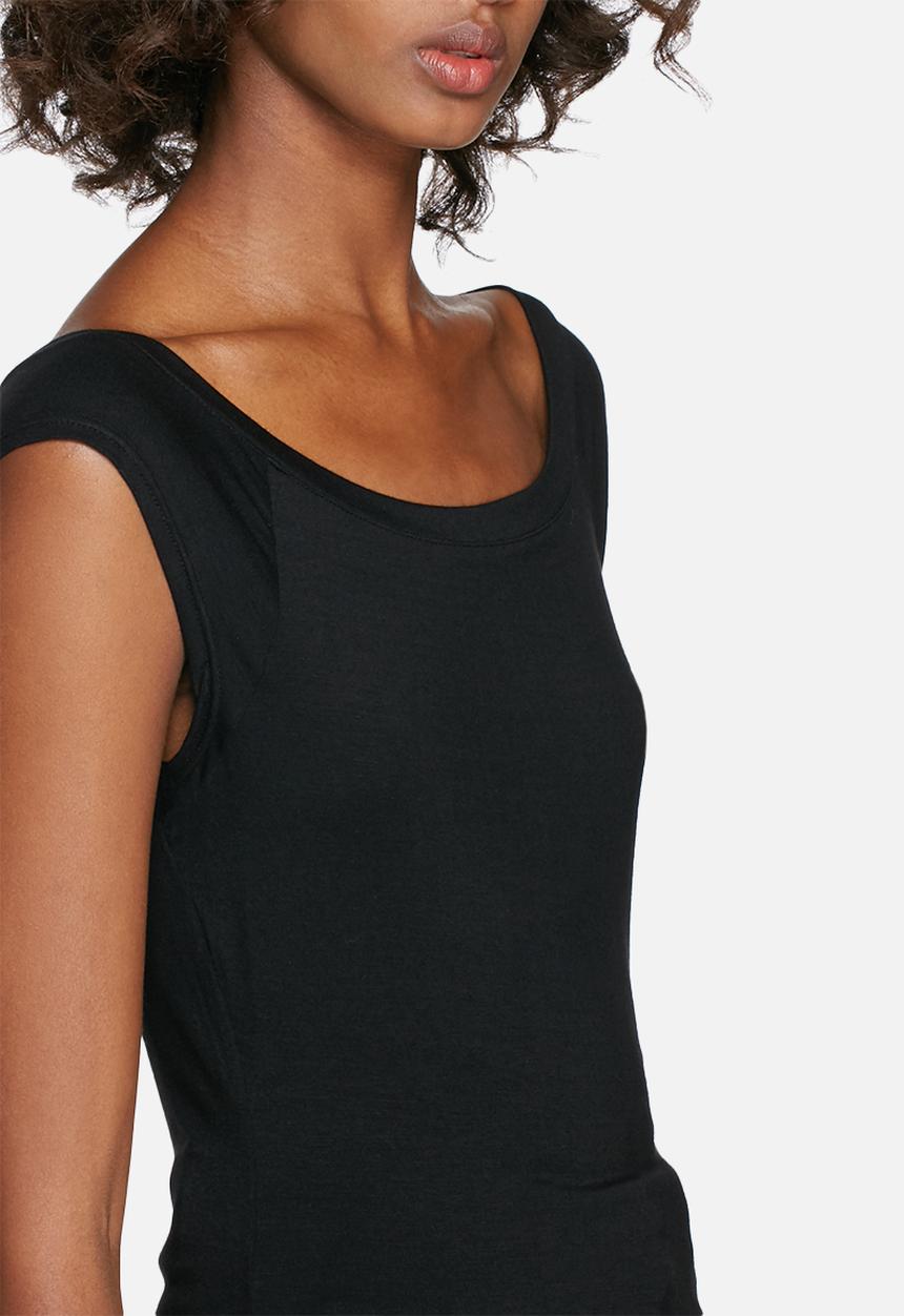 dailyfriday - Ballerina tee