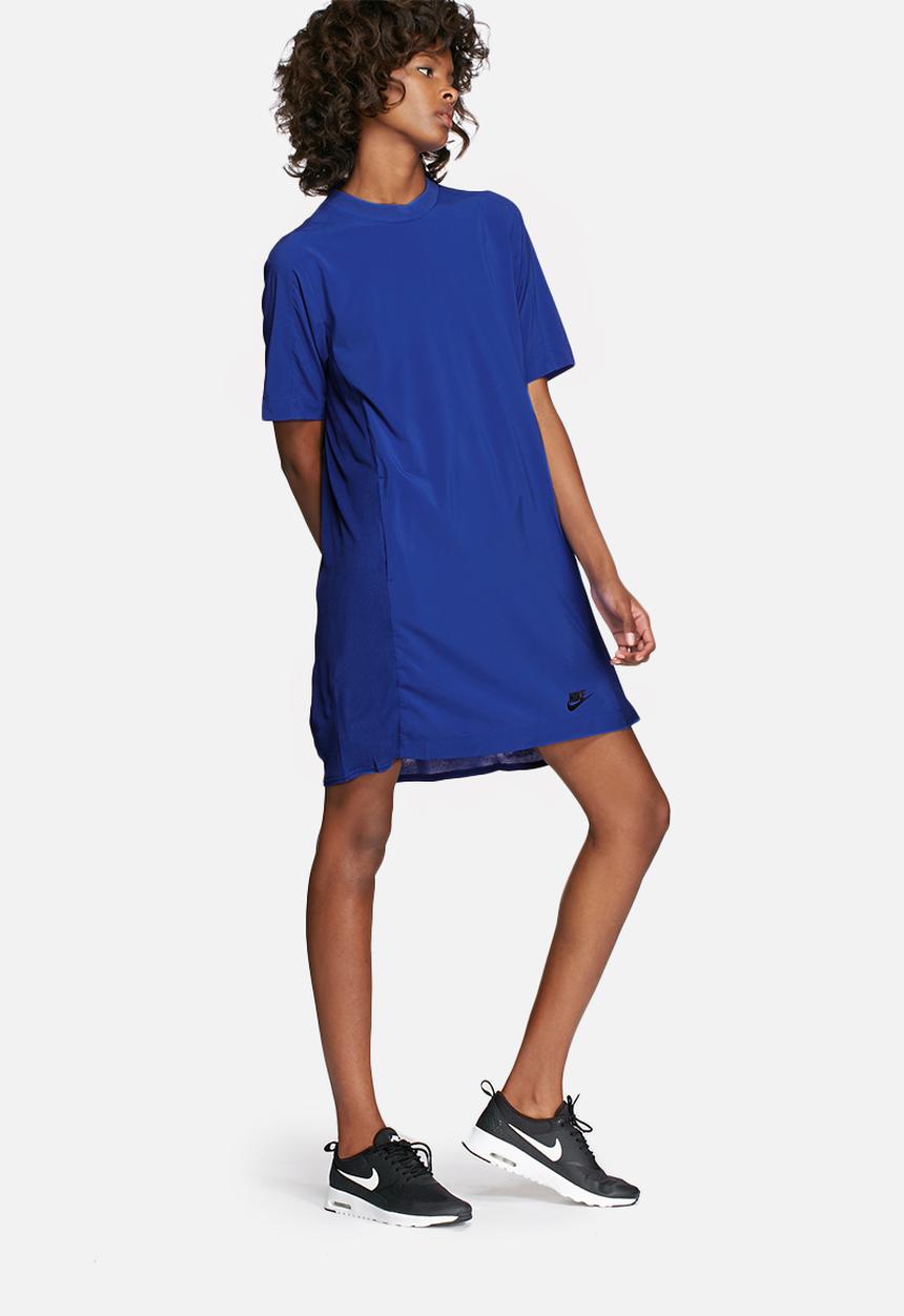 Nike - Bonded dress