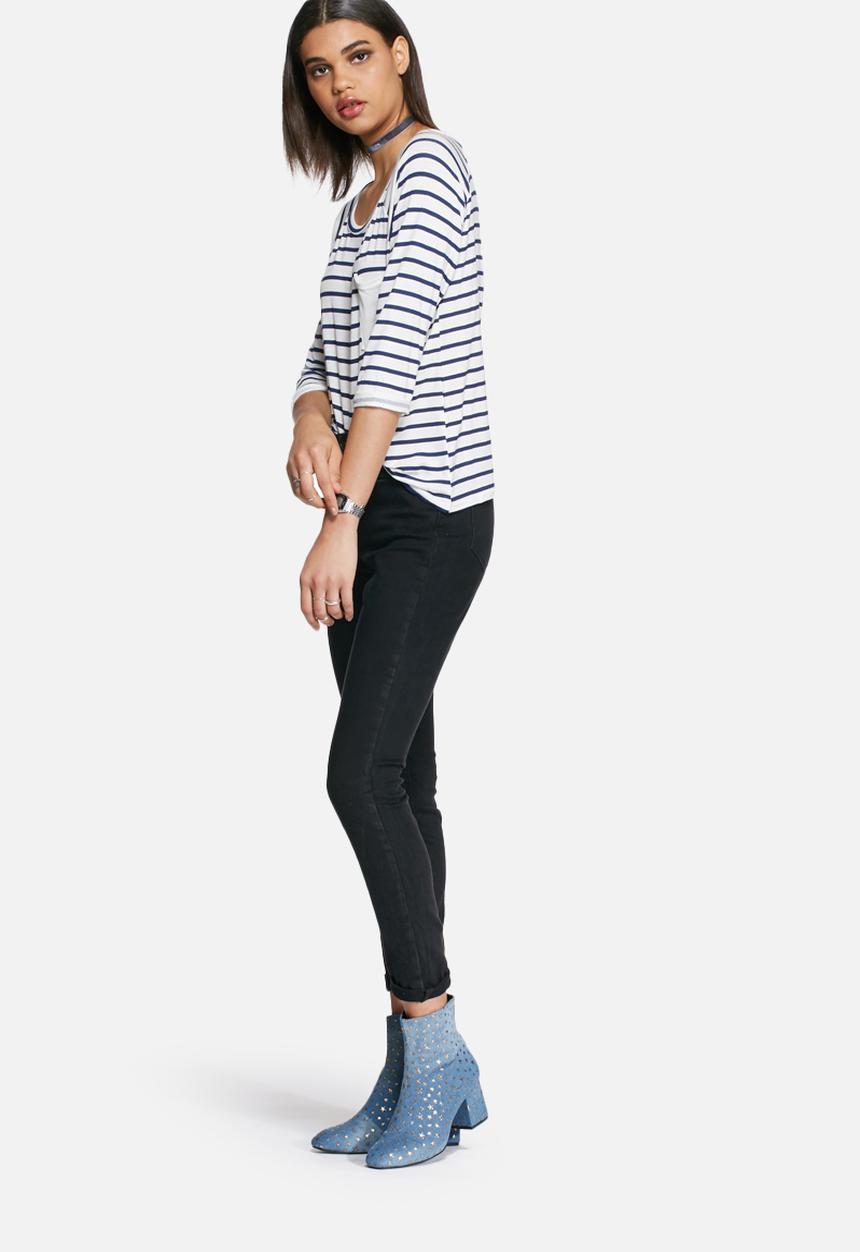 Daisy Street - Cecilia pocket tee