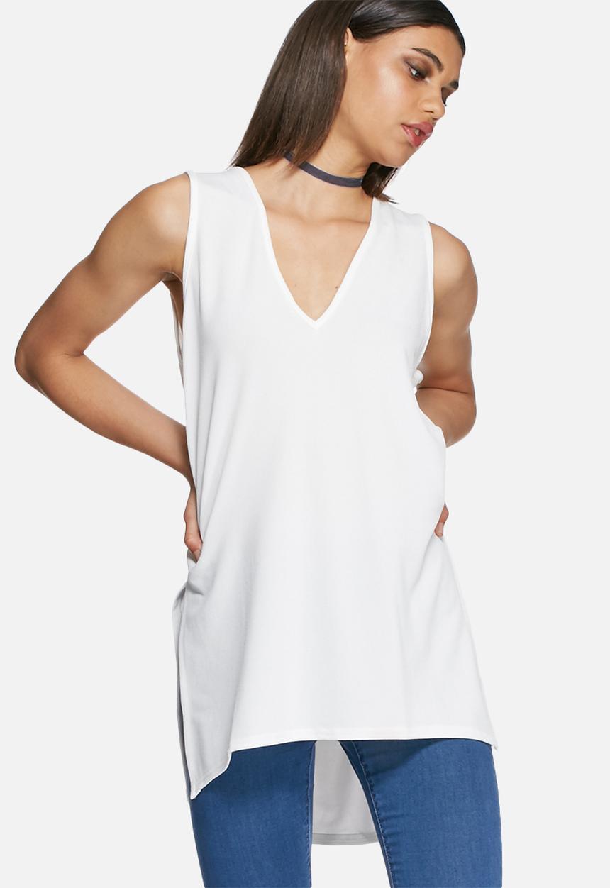 Daisy Street - Carah V-neck tunic