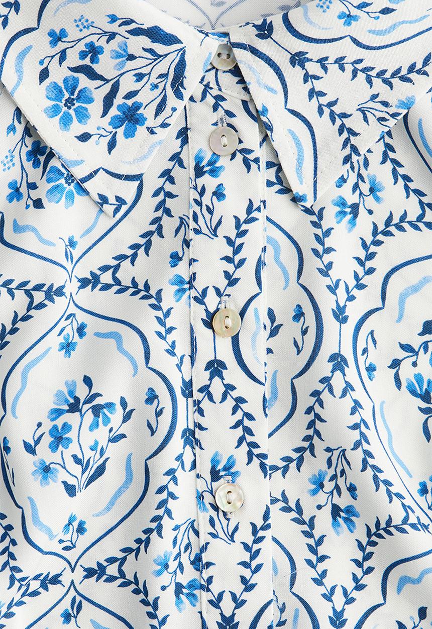H&M - Tie-belt shirt dress - white & blue patterned