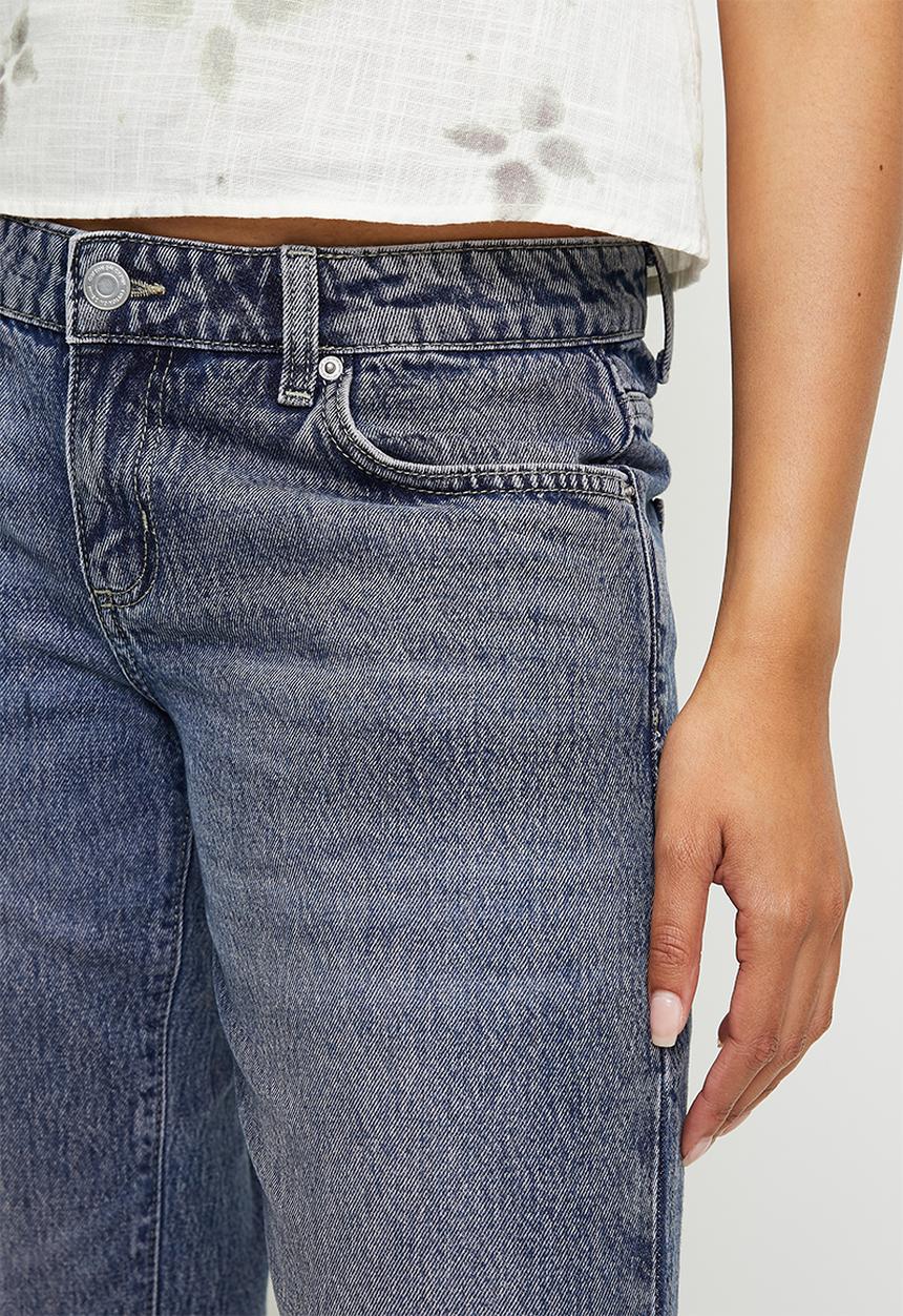 Cotton On - Low rise straight jean - lavendula haze