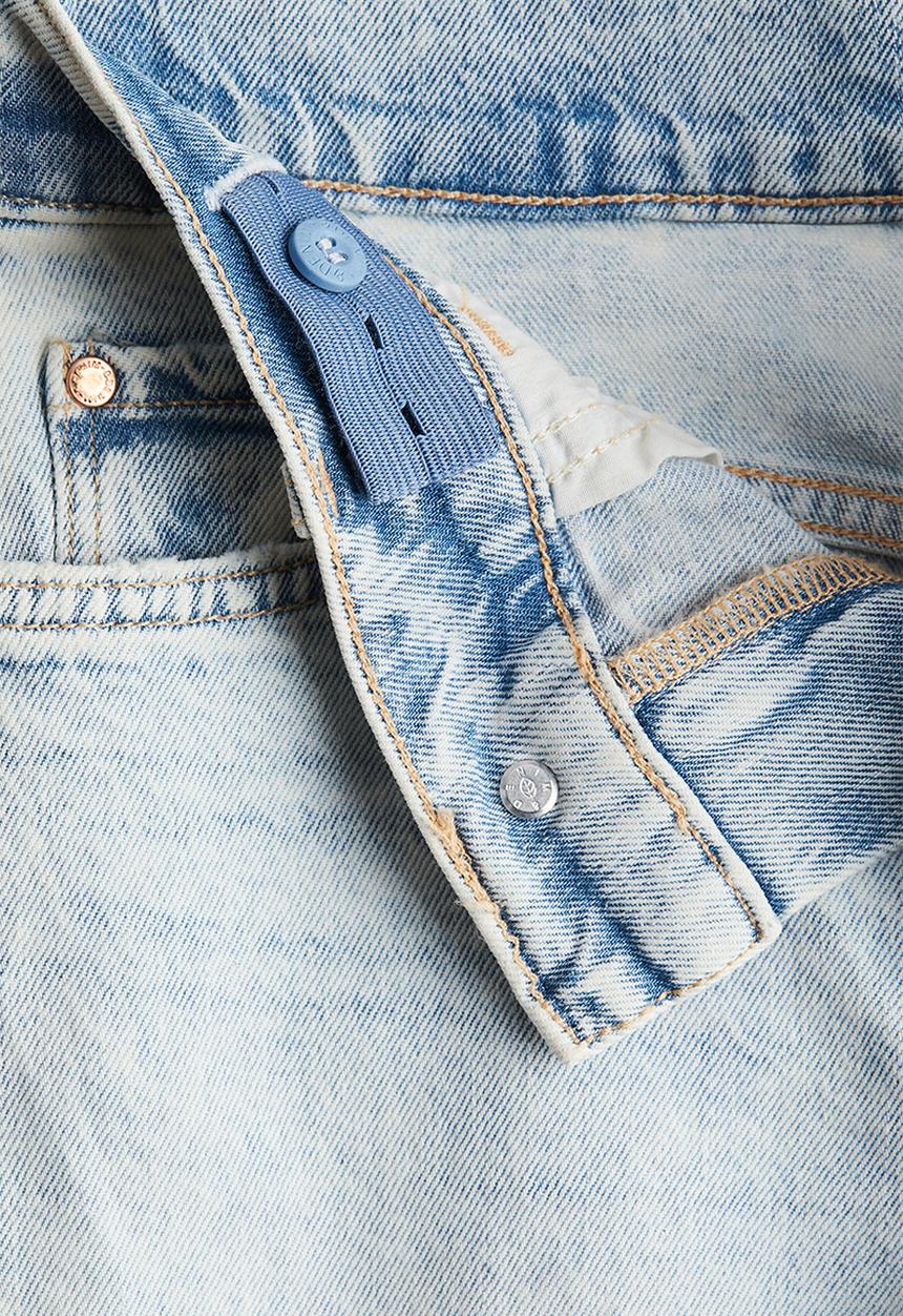 H&M - Denim shorts - pale denim blue
