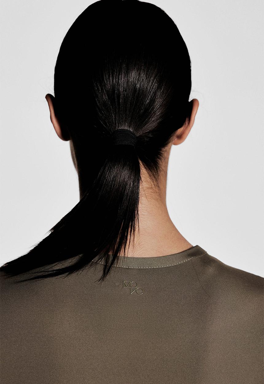 H&M - Cropped sports top with drymove™ - dark beige