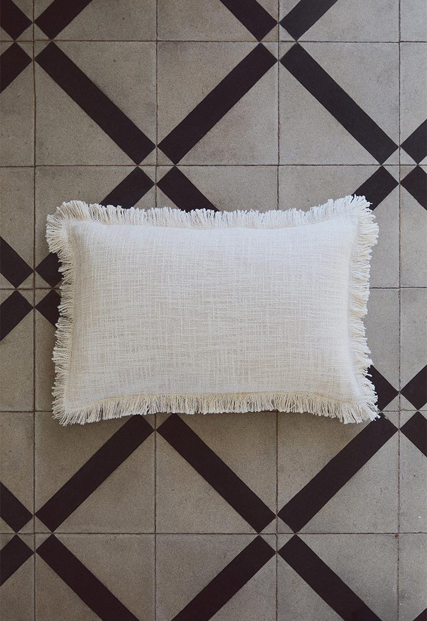 H&M - Slub weave cushion cover - light beige