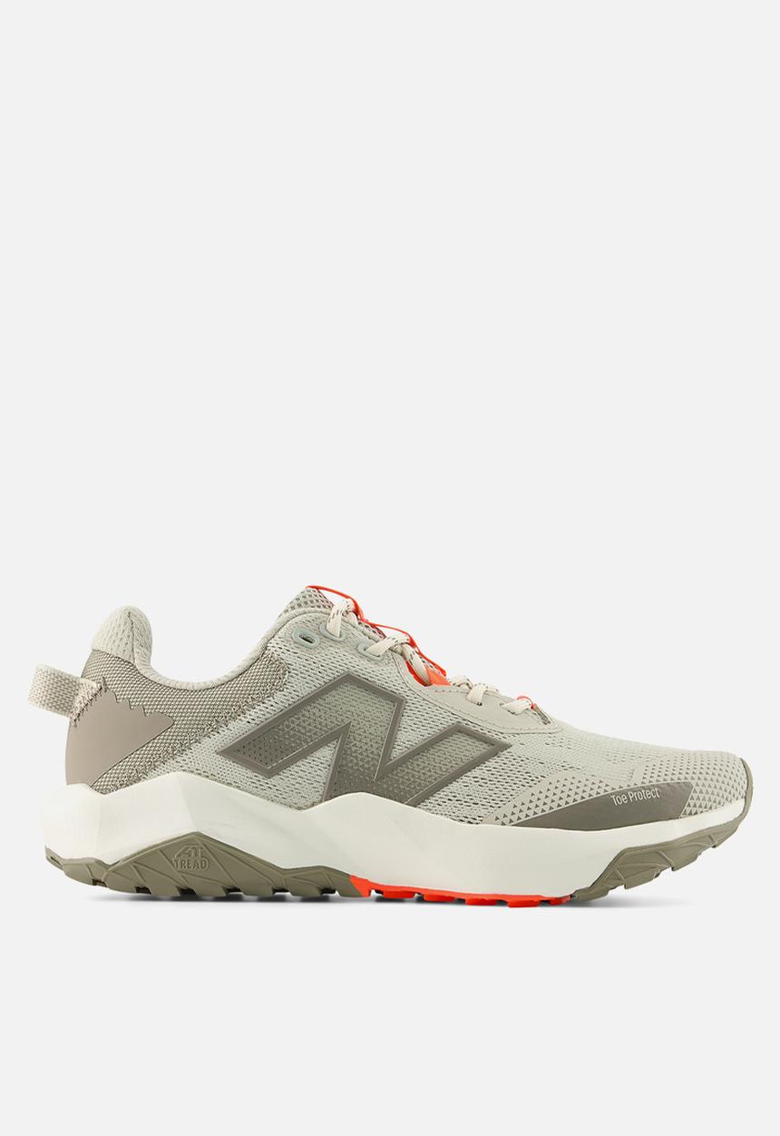 New Balance  - DYNASOFT NITREL v6