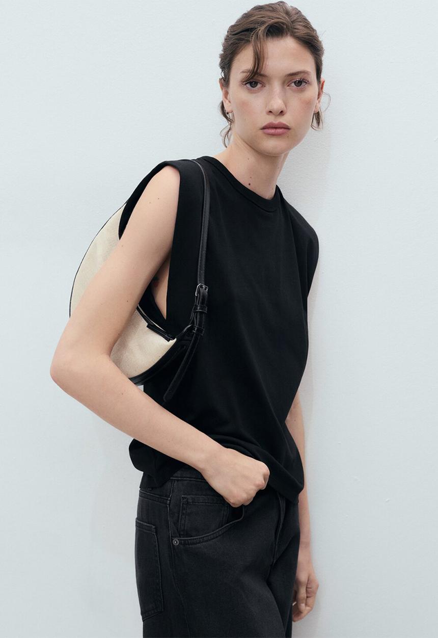 MANGO - T-Shirt Viri - Black