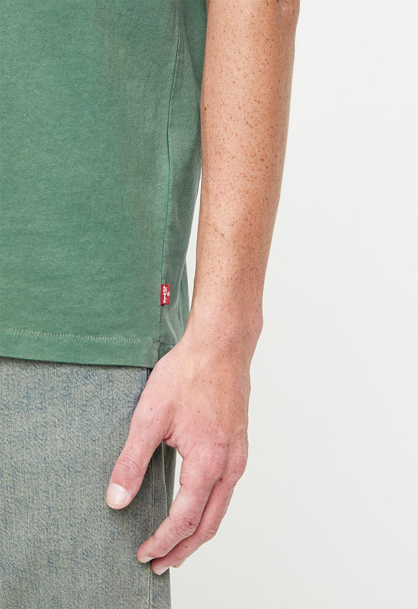 Levi’s® - Red Tab Vintage Tee - Garment Dye Laurel Wreath Jersey