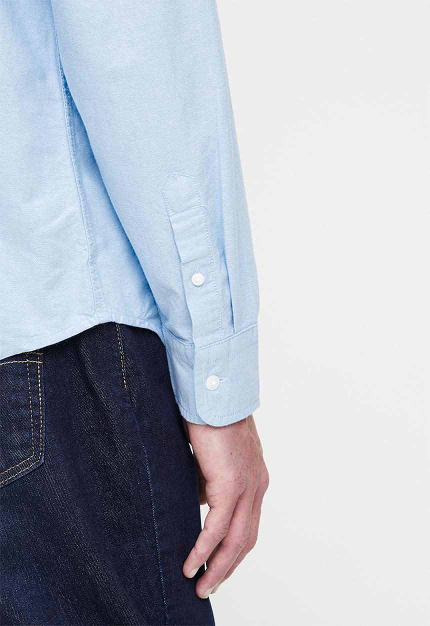 Levi’s® - Authentic Button Down - Allure