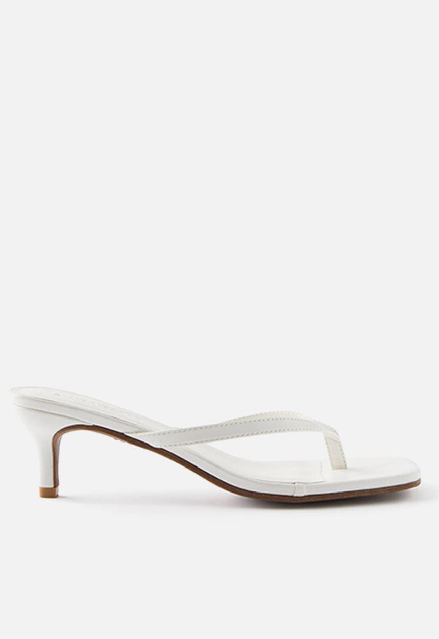 Cotton On - Eveeve flip flop kitten heel - white
