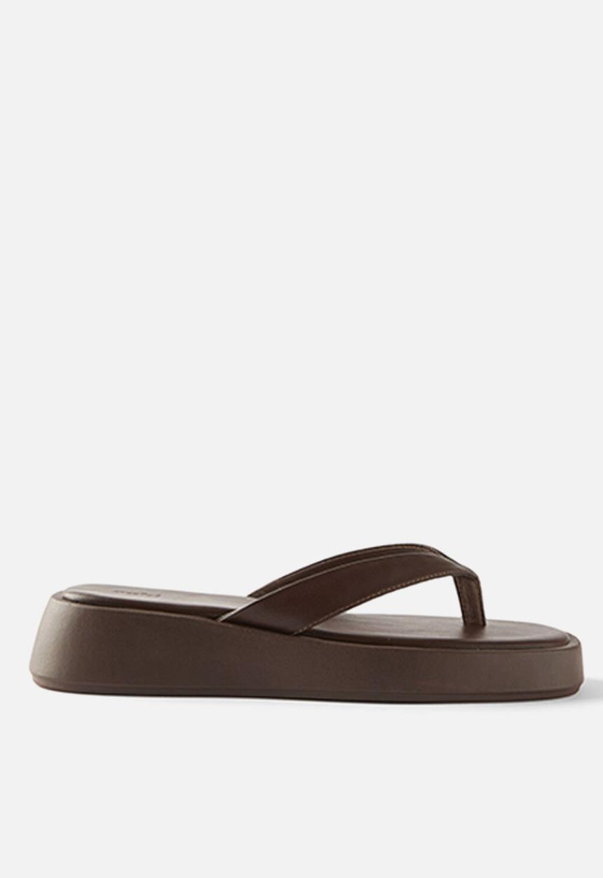 Cotton On - Byronbyron flatform sandal - brown