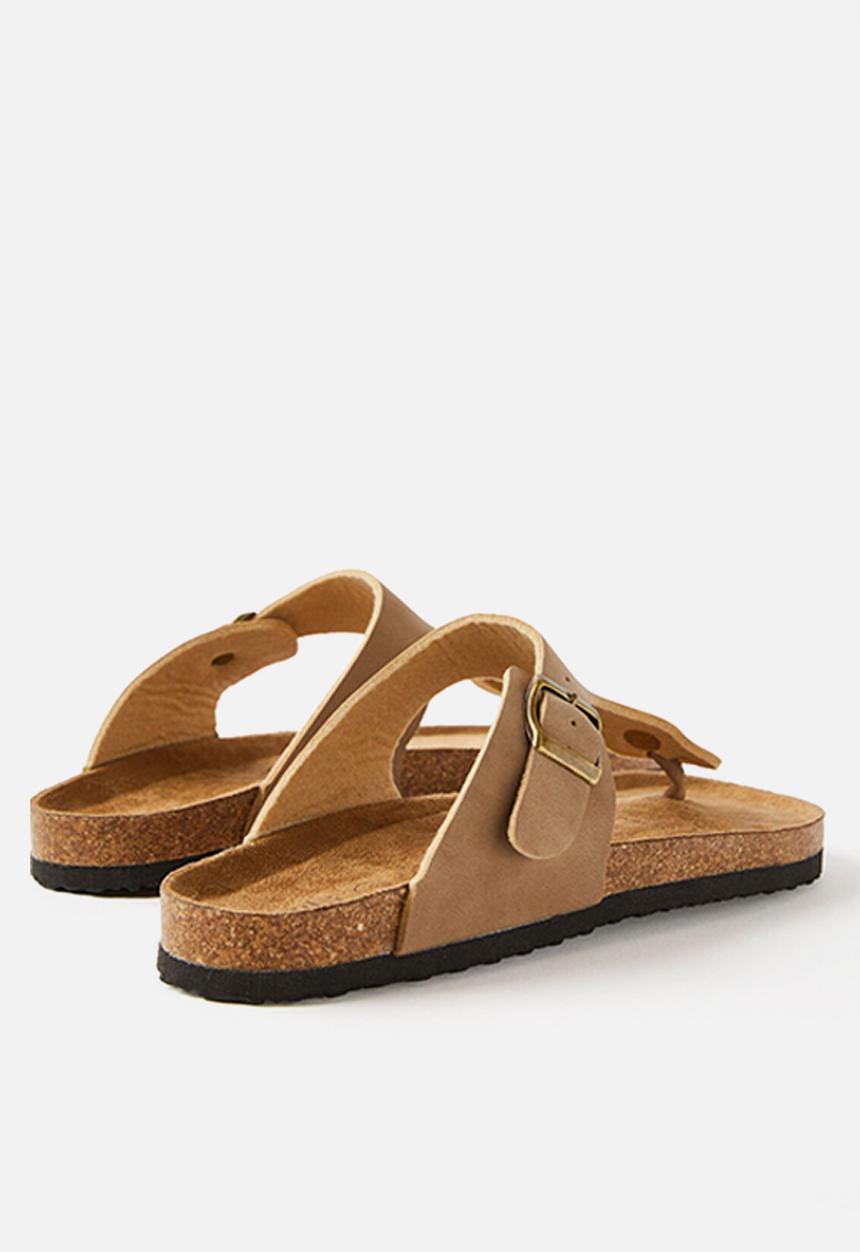 Cotton On - Rex slide - roebuck nubuck