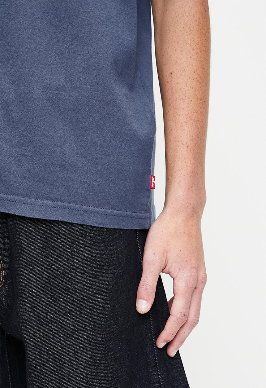 Levi’s® - Half Sleeve Tee - Archival Script 3 Big Dipper