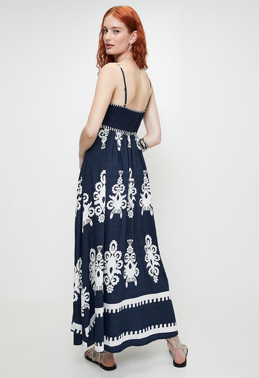 MILLA - Navy paisley maxi dress - Navy Print