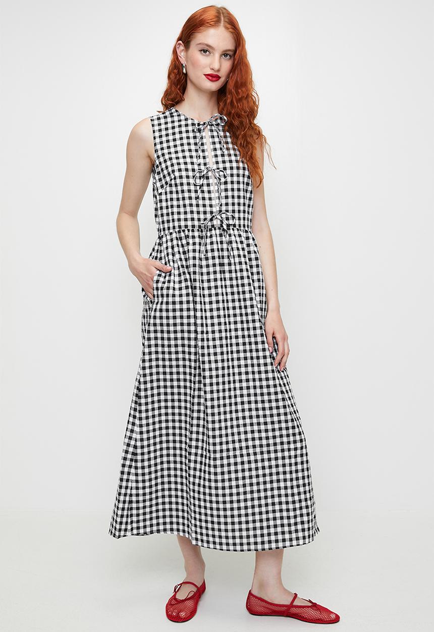 Black gingham dress - Black Gingham