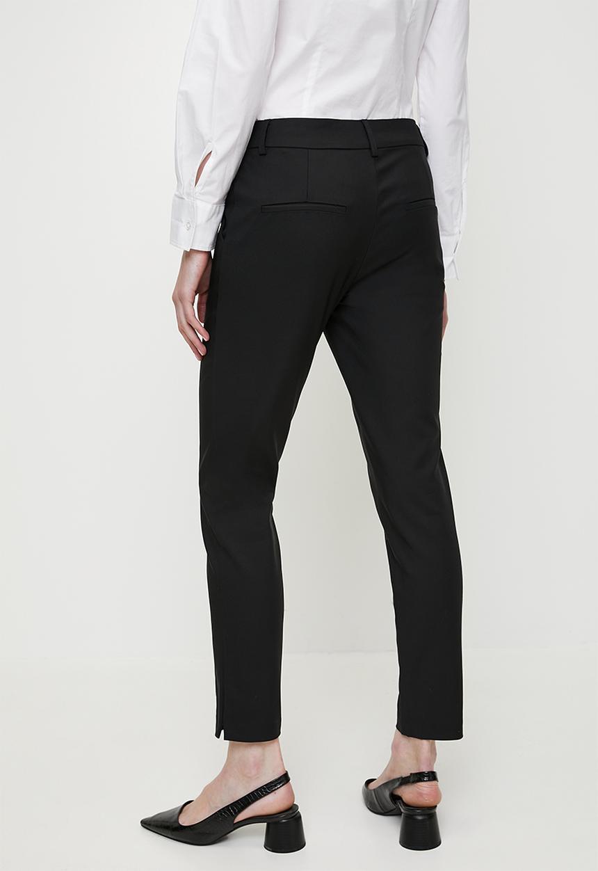Pringle of Scotland - Amina Chino Pants - Black