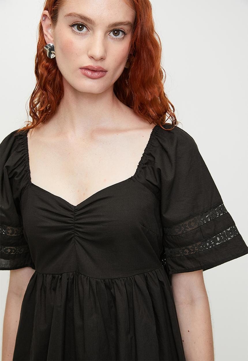 Ladies Short Sleeve Mini Dress With Trim Detail - Black 3
