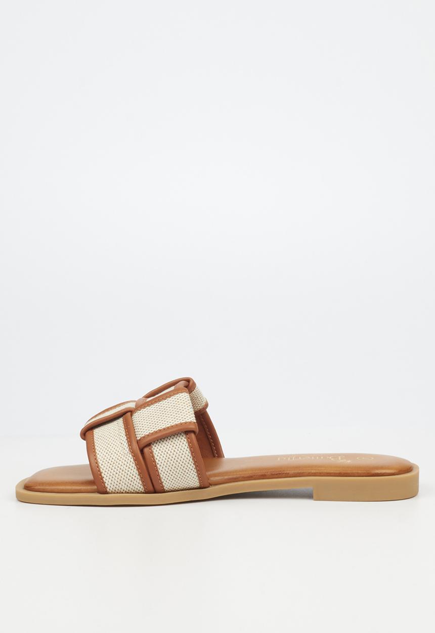 Butterfly Feet - Dorey 1 slide - tan