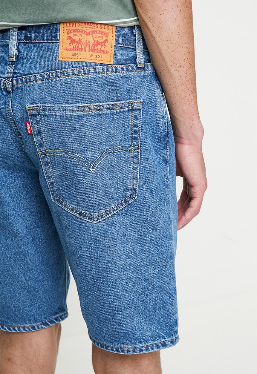 Levi’s® - 405 Standard Short - Medium Score Short