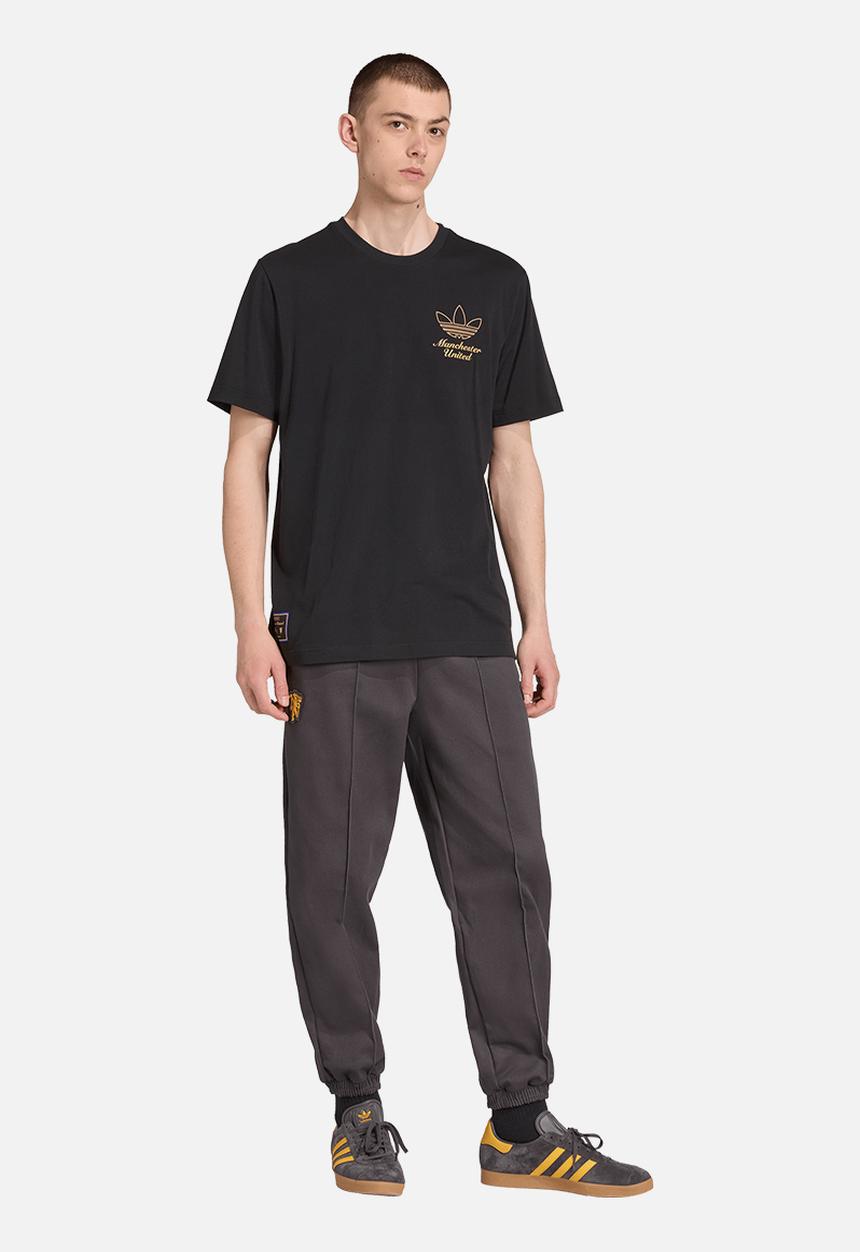 adidas Originals - Manchester United Terrace Icons Graphic Tee  - black
