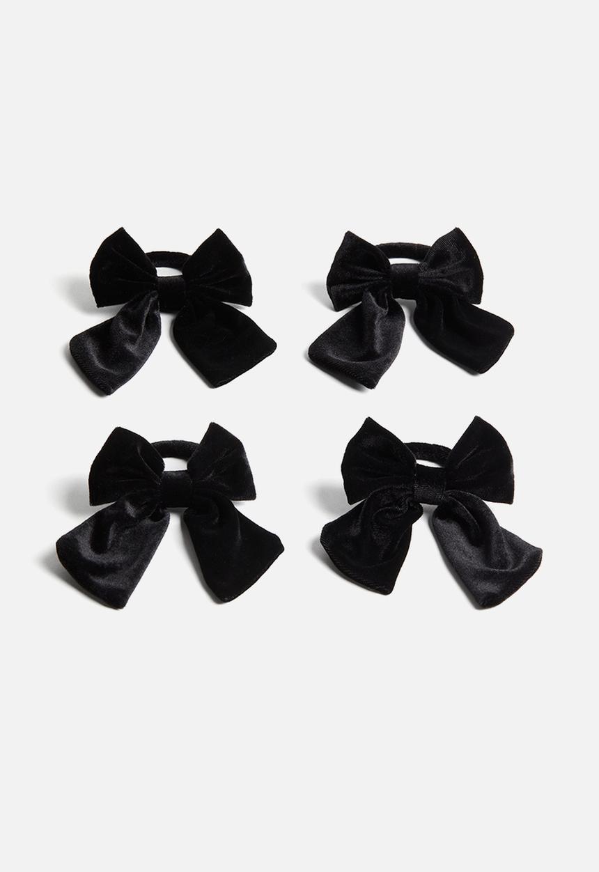 H&M - 4-Pack velvet napkin rings - black