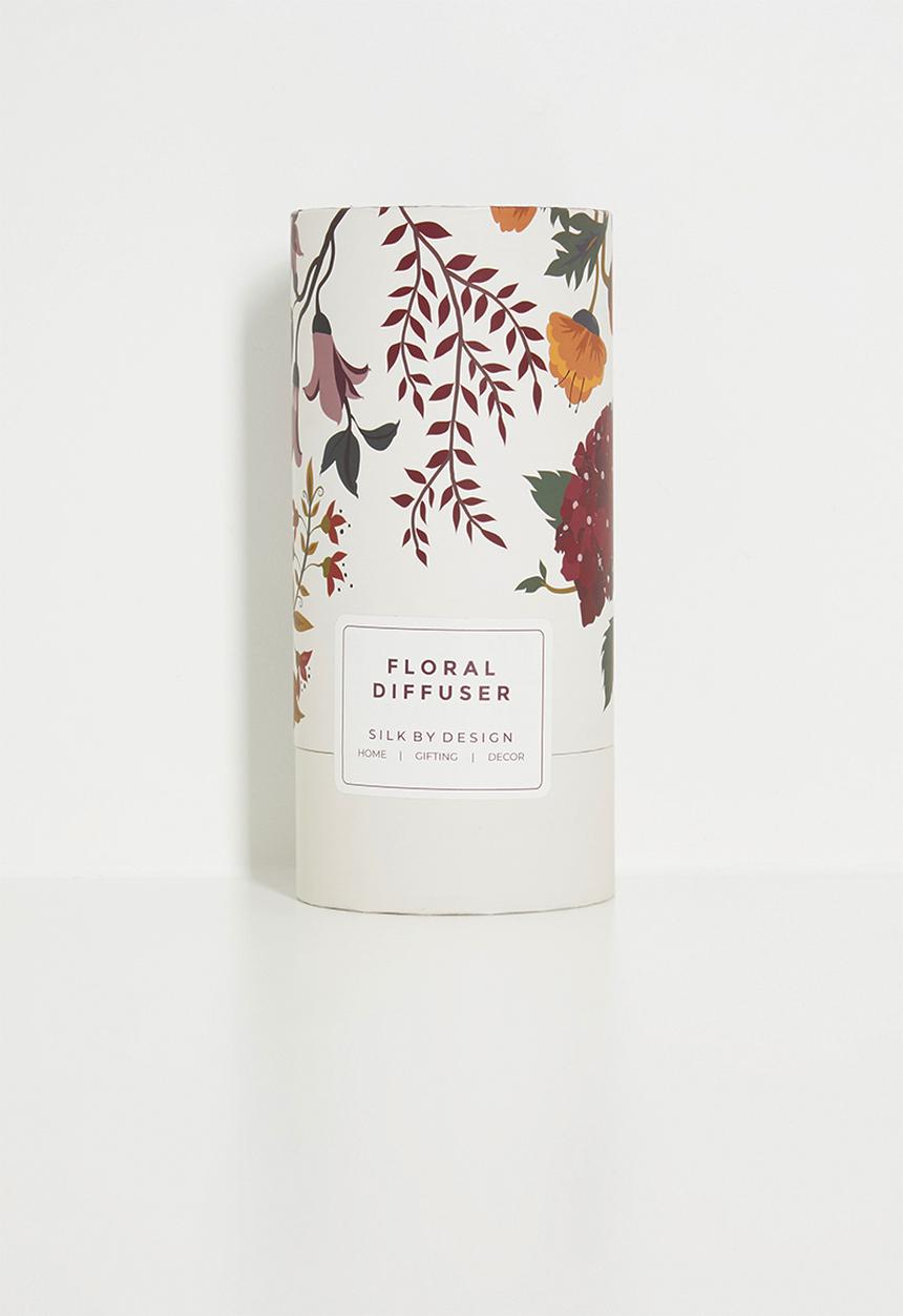 Silk By Design - Magnolia Flower & Amber Intense Diffuser Get Set - white