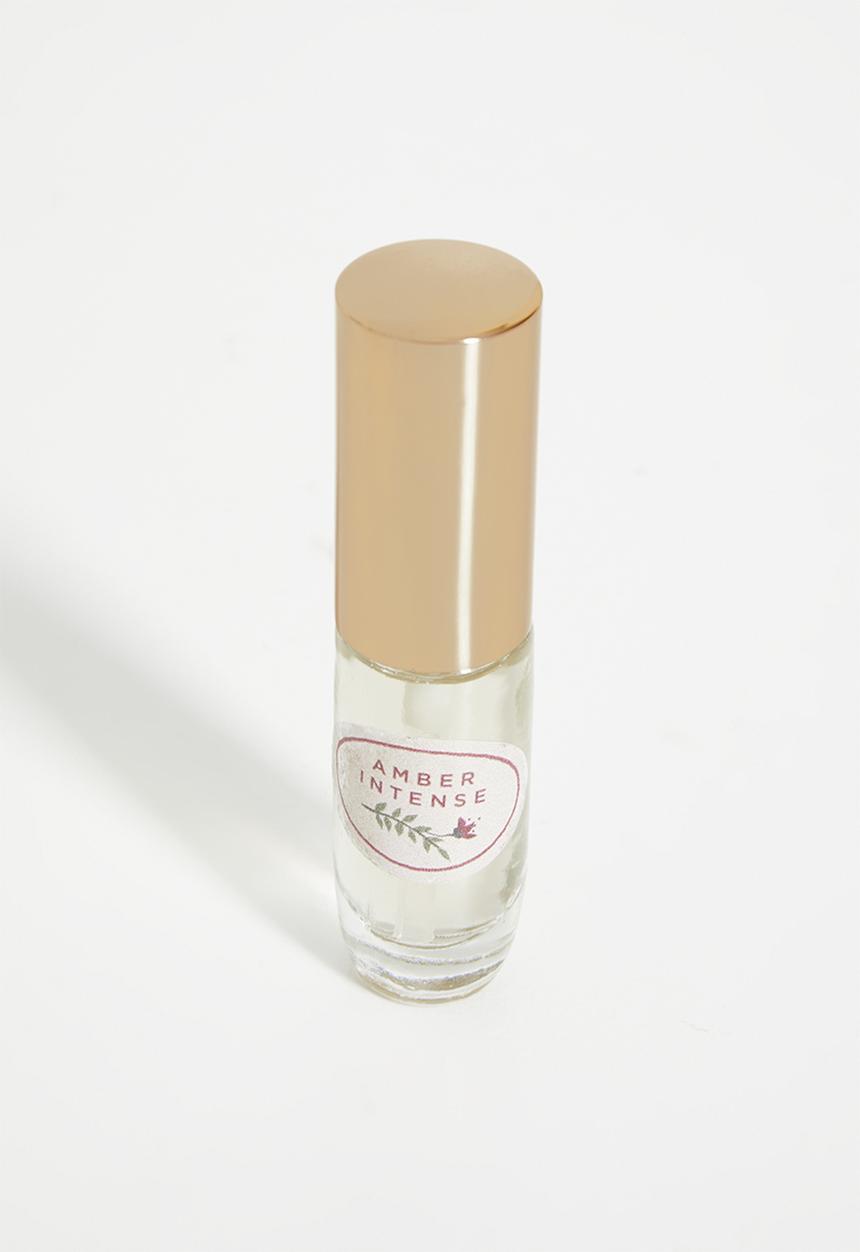 Silk By Design - Magnolia Flower & Amber Intense Diffuser Get Set - white