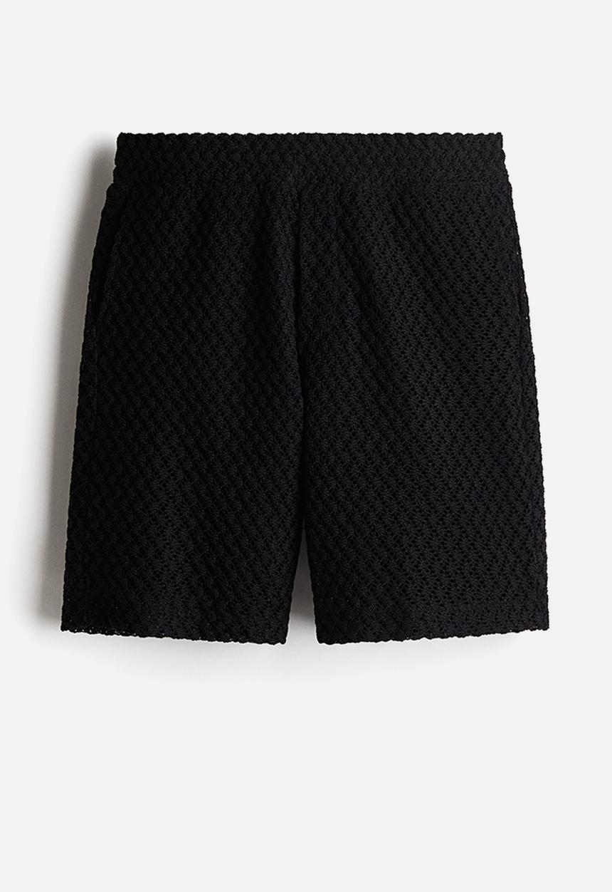 H&M - Relaxed fit crochet-look shorts - black