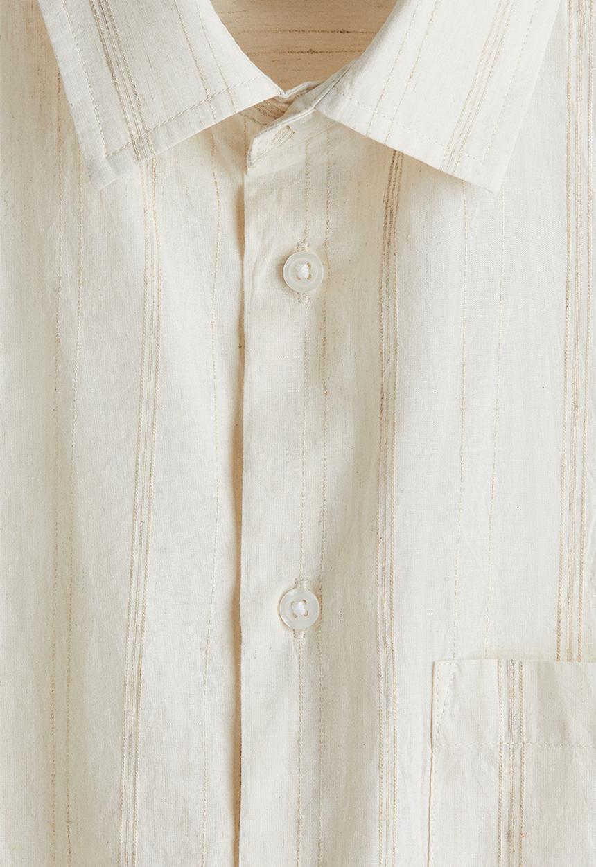H&M - Regular fit short-sleeved shirt - cream