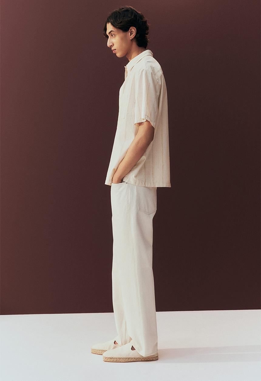 H&M - Regular fit short-sleeved shirt - cream