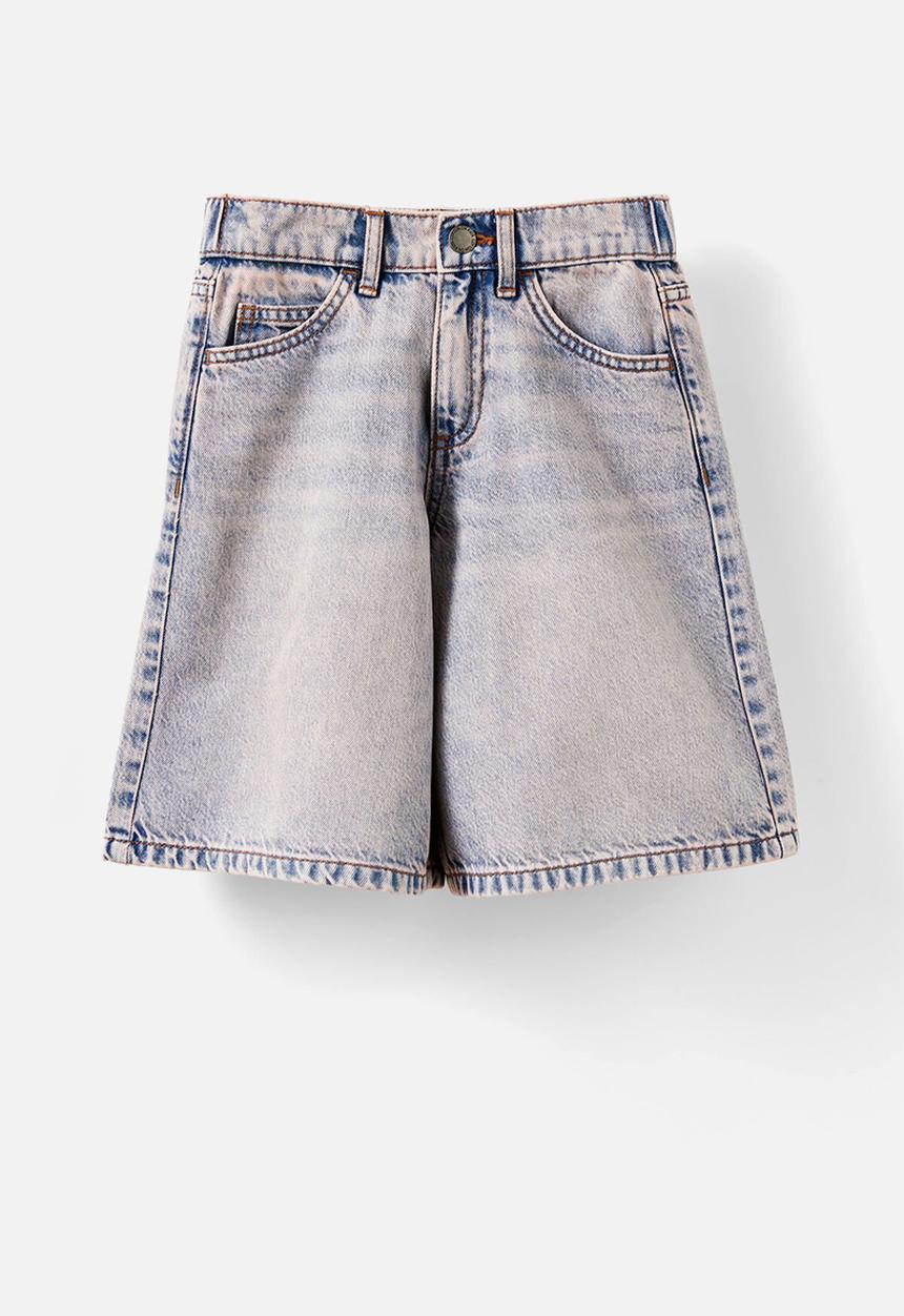 Cotton On - Super baggy denim jort - airlie light blue/pink tint