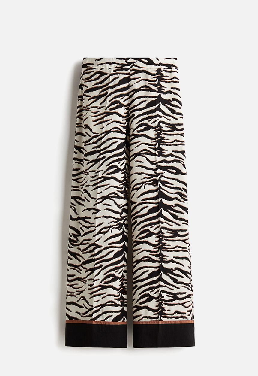H&M - Wide trousers - cream zebra print
