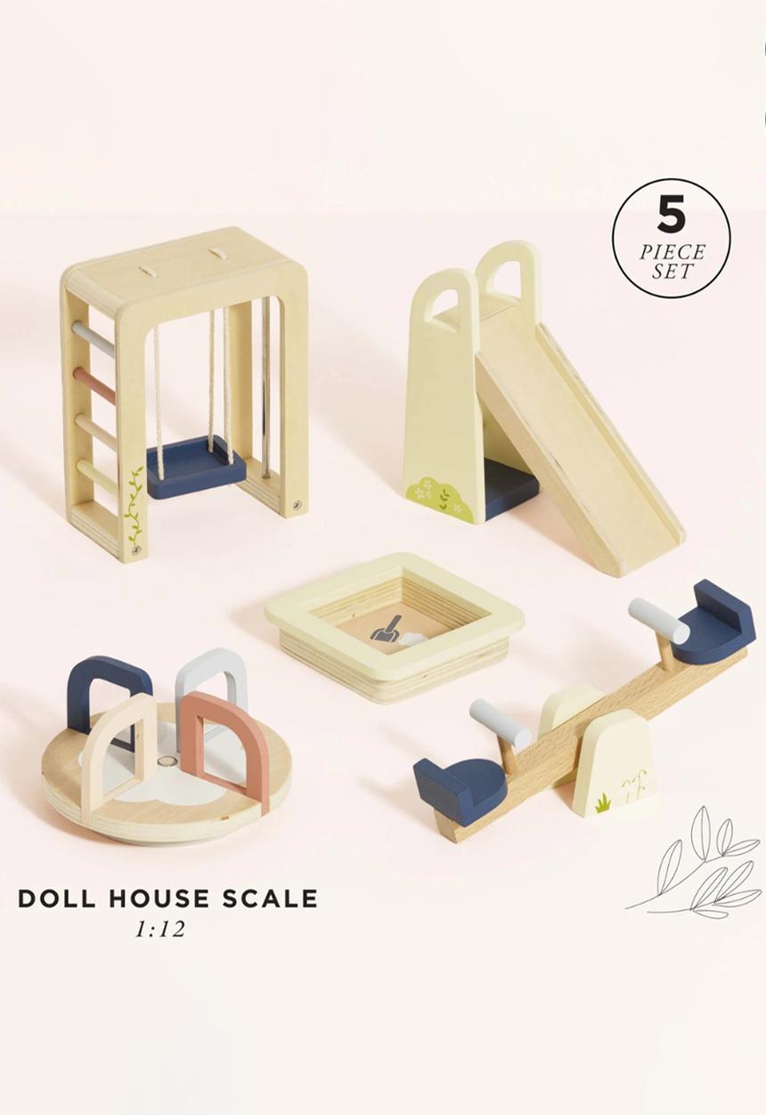 Le Toy Van - 5 Pc Dolls House outdoor play Furniture - sage /beige.