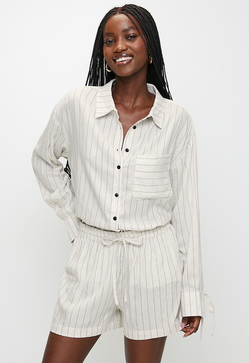 Brave Soul - Ladies Elasticated Waist Stripe Short - Ecru/Black