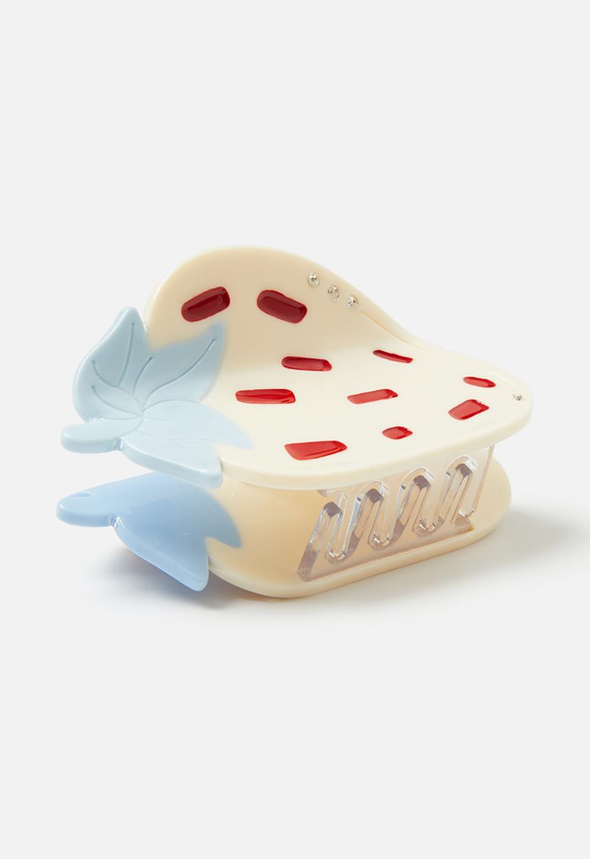Tessa Design - Elaina strawberry claw clip-cream