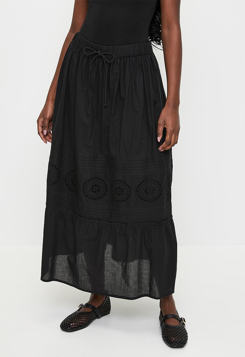Brave Soul - Ladies Tiered Maxi Skirt With Embroidery Detail - Black