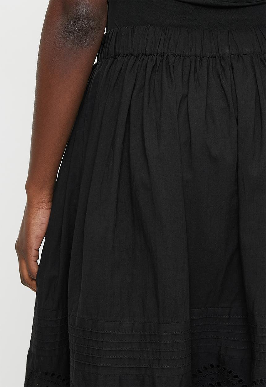 Brave Soul - Ladies Tiered Maxi Skirt With Embroidery Detail - Black