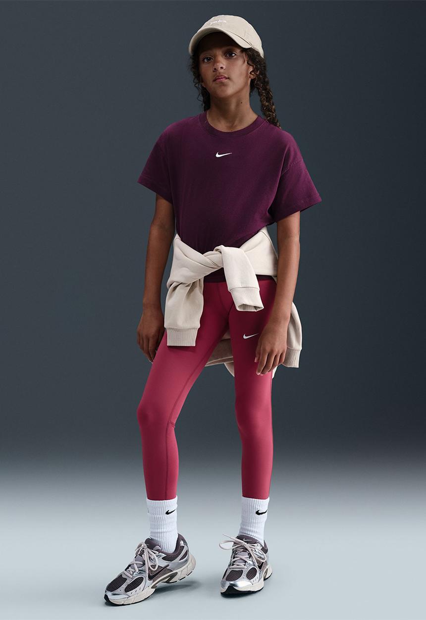 Nike - Girls Nike Sportswear Tee Boxy Essential-Bordeaux