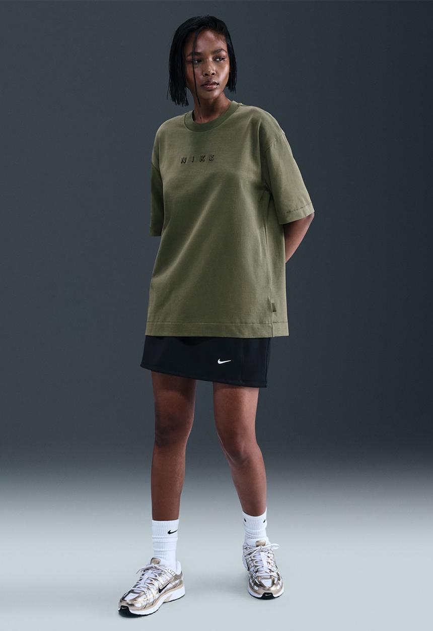 Nike - Short-Sleeve T-Shirt - Khaki