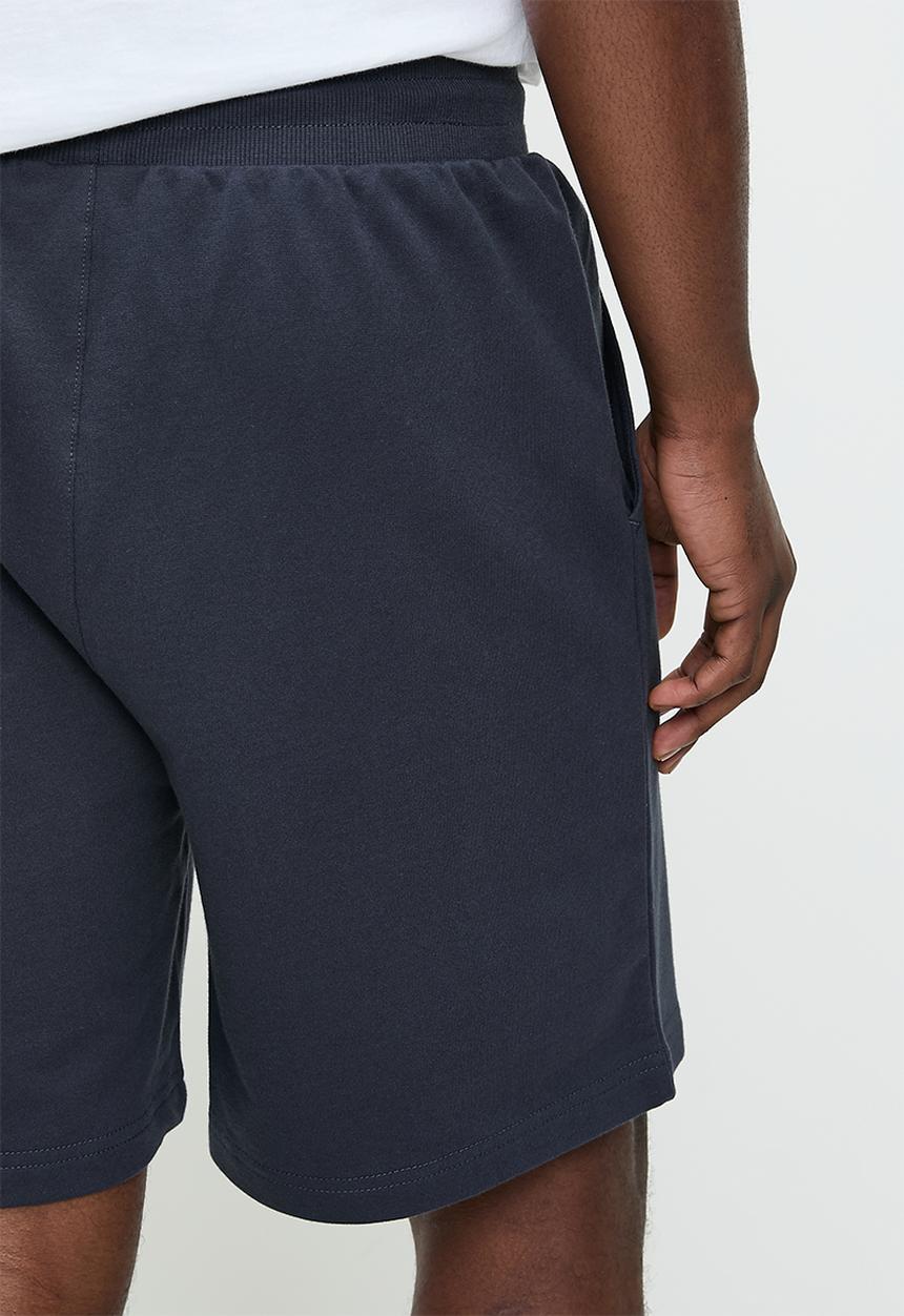 Reebok - Roscoe Small Logo Loopback Shorts - Vector Navy