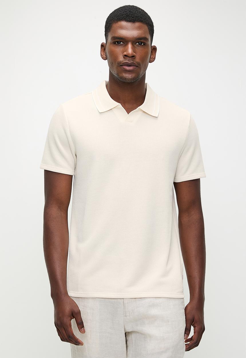 GUESS - Ss Dante Rib Knit Polo - Resort Sand