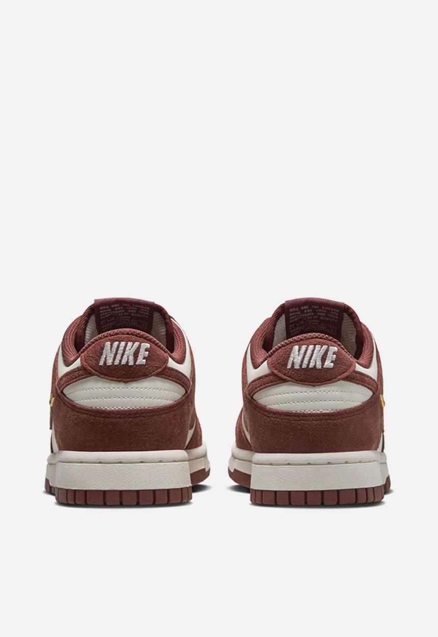 Nike - WMNS DUNK LOW