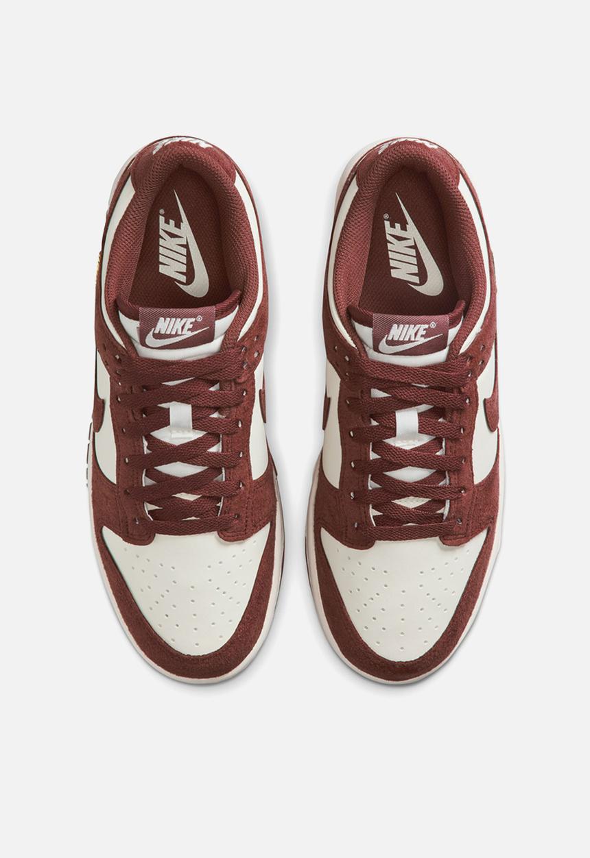 Nike - WMNS DUNK LOW