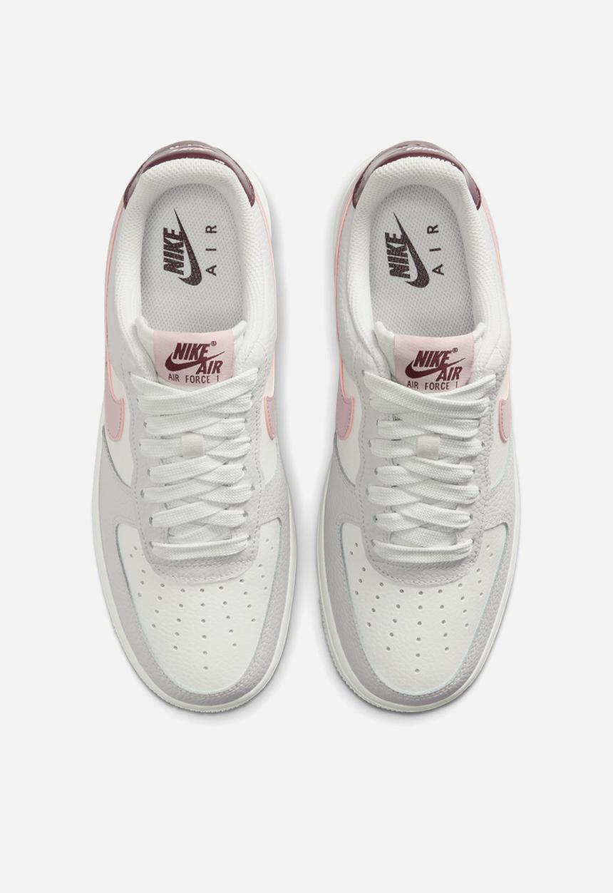 Nike - W AIR FORCE 1 '07