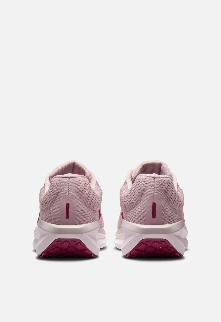 Nike - Winflo 11