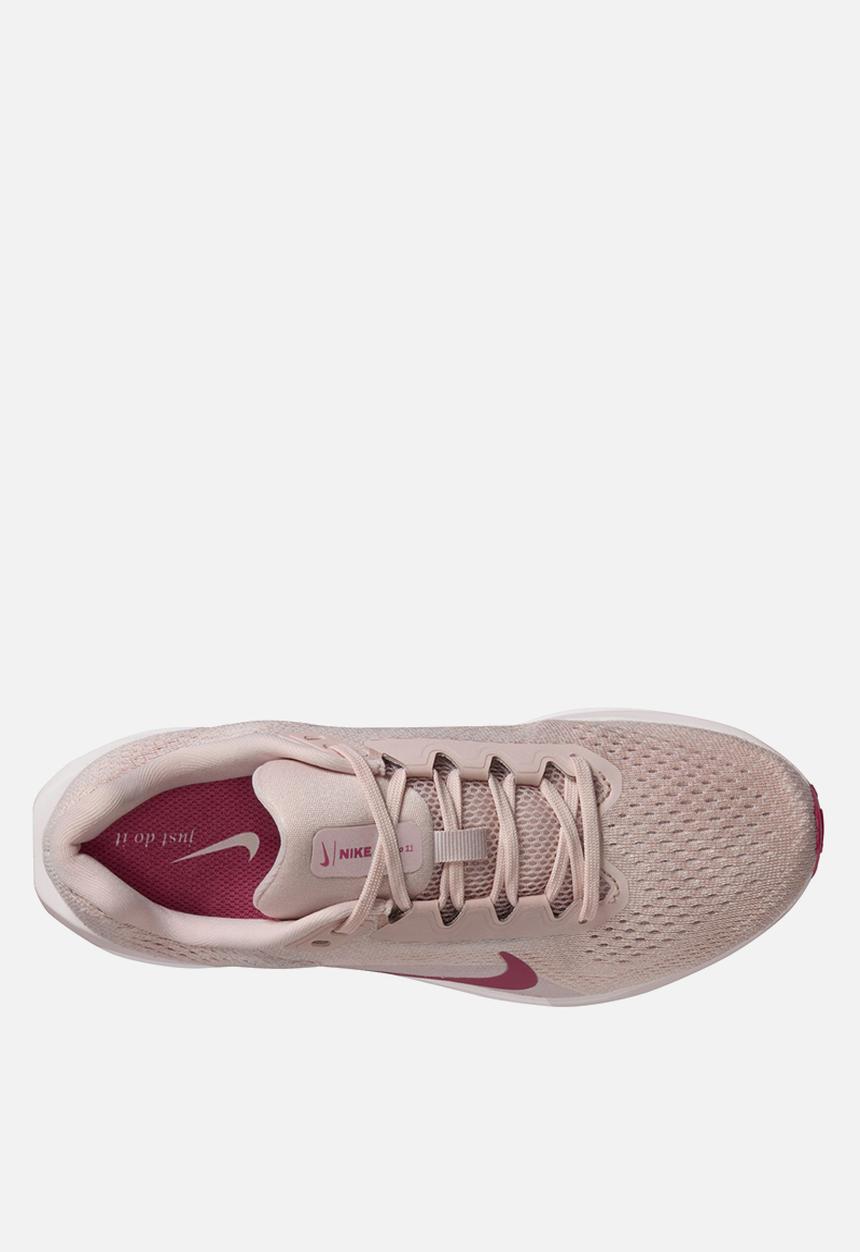 Nike - Winflo 11