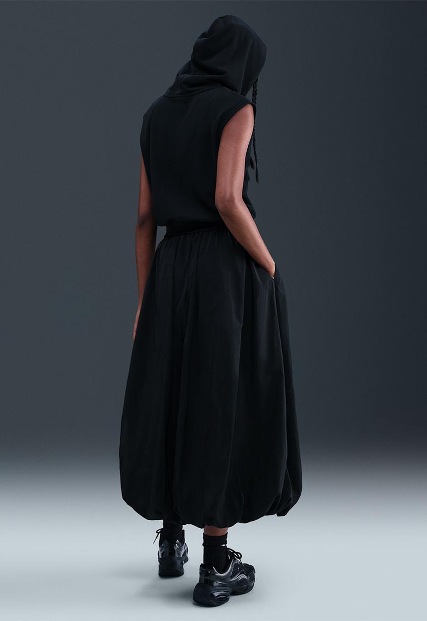 Nike - Nike Windrunner Skirt - Black